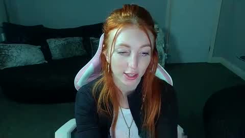 Snapshot of red_firesquirt chatting on December 2024 02:17:02 PM Red - online show from December 2024 02:17:02 PM