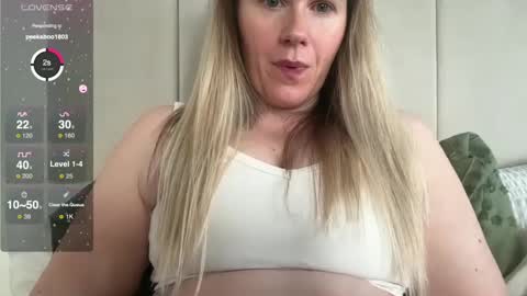 Snapshot of red_head_rosie_69 chatting on March 2025 11:10:02 AM Rosie online show from March 2025 11:10:02 AM