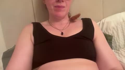 Snapshot of red_head_rosie_69 chatting on October 2025 06:08:01 PM Rosie online show from October 2025 06:08:01 PM