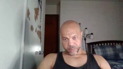 Redbone online show from April 2026 04:12:01 AM