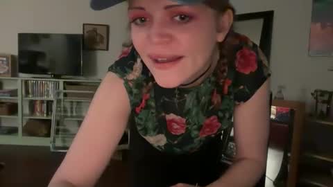 Snapshot of redheadspinelli chatting on May 2026 09:26:02 AM redhead spinelli online show from May 2026 09:26:02 AM
