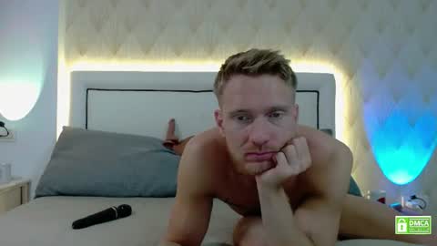 Snapshot of redheadxxl chatting on July 2026 09:29:01 PM Steve Blond online show from July 2026 09:29:01 PM