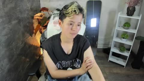 redhood_1_ online show from April 2026 04:12:02 AM