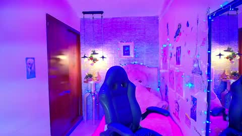 Lili Lopez online show from January 2025 02:09:01 AM