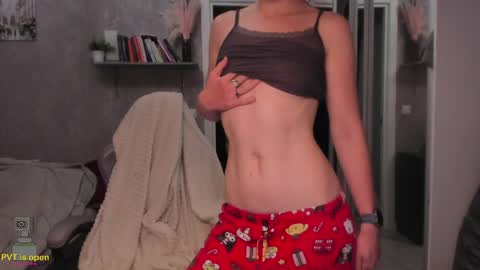 Stephanie online show from May 2026 03:41:01 PM