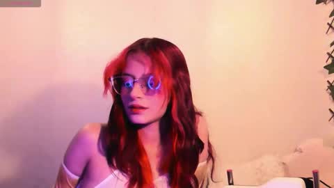 Meloddy online show from November 2025 09:04:02 PM