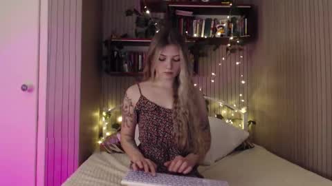 Ana online show from December 2025 09:18:01 AM