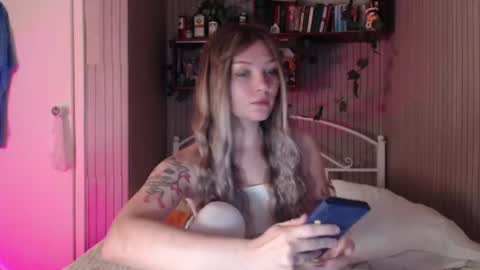Snapshot of redmoonhead chatting on July 2026 11:03:01 AM Ana online show from July 2026 11:03:01 AM