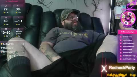 RedneckWants2Play online show from April 2026 01:41:01 AM