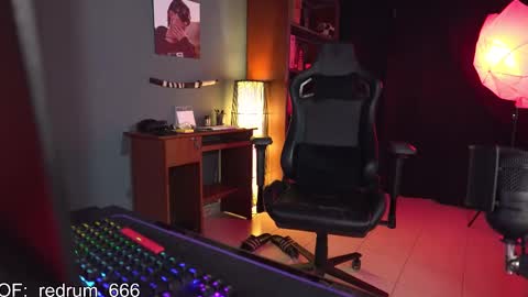 Red online show from February 2025 06:41:02 PM