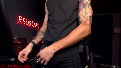 Red online show from October 2025 04:59:02 PM