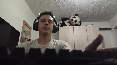 RedsoulReaver online show from September 2025 10:43:02 PM