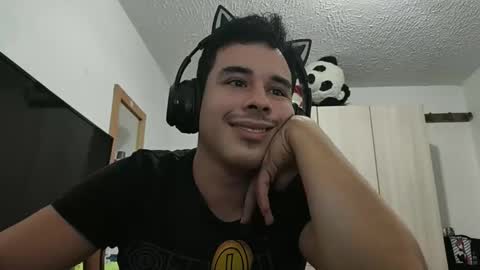 RedsoulReaver online show from October 2025 05:38:02 AM