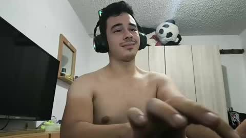 RedsoulReaver online show from October 2025 05:28:01 AM