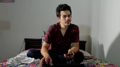 RedsoulReaver online show from November 2025 04:26:02 AM