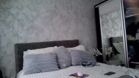 Snapshot of reed_velvet chatting on February 2026 07:28:02 AM Reed-velvet online show from February 2026 07:28:02 AM