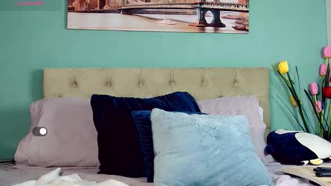 Yanella online show from March 2026 11:14:01 AM