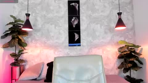 Regan online show from November 2025 02:39:02 AM