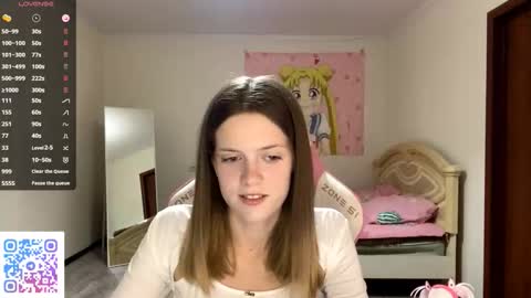 Lucy online show from September 2025 04:12:02 PM