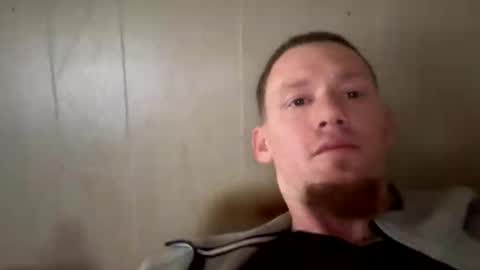 Snapshot of reggiemachete chatting on November 2025 07:57:02 PM reggiemachete online show from November 2025 07:57:02 PM