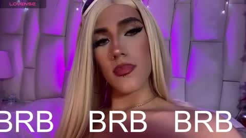 regiina_doll online show from February 2026 10:19:01 PM