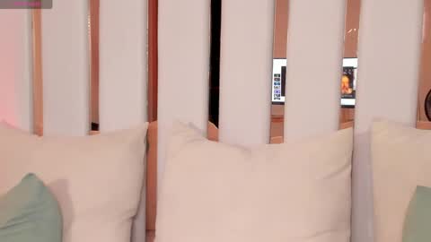 Regina  online show from April 2026 02:56:01 AM