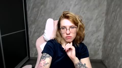 Regina online show from March 2025 02:46:02 AM