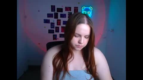 Reina online show from April 2026 12:23:01 PM