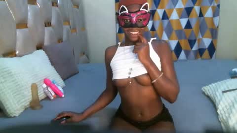 remmyqueen online show from April 2026 02:51:02 AM