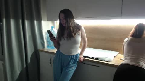 Snapshot of renae_tom chatting on June 2026 08:14:02 PM Renae Tom online show from June 2026 08:14:02 PM