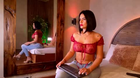 Snapshot of renata_black_ chatting on June 2026 10:07:01 AM Renata online show from June 2026 10:07:01 AM