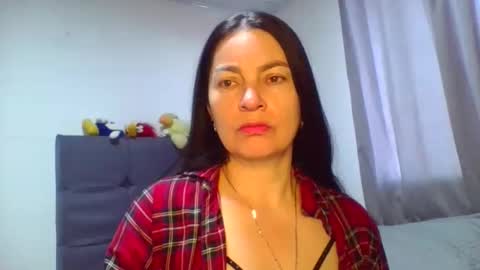 Snapshot of renata_hot1 chatting on May 2026 10:08:02 PM renata_hot1 online show from May 2026 10:08:02 PM