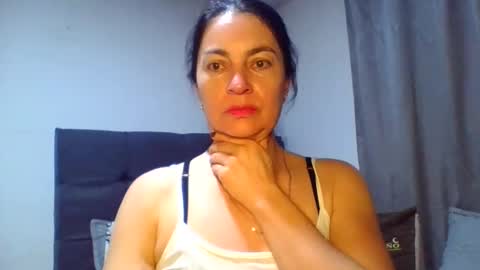 Snapshot of renata_hot1 chatting on June 2026 02:44:02 AM renata_hot1 online show from June 2026 02:44:02 AM