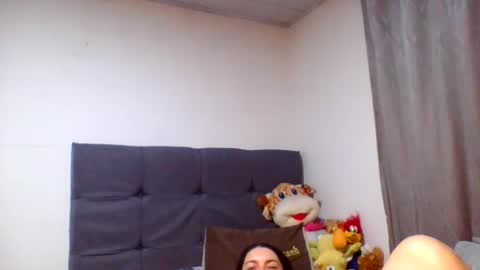 Snapshot of renata_hot1 chatting on June 2026 01:14:02 AM renata_hot1 online show from June 2026 01:14:02 AM