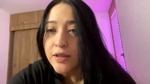 Snapshot of renata_ruiz chatting on February 2026 07:15:02 AM online show from February 2026 07:15:02 AM