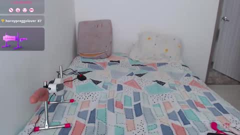 Snapshot of renathacohen chatting on February 2025 04:39:02 PM sofia online show from February 2025 04:39:02 PM