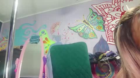 Naughty closet slut here to suck all your friends off  online show from October 2025 11:33:01 AM