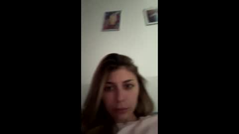 Snapshot of renee_loah chatting on May 2026 11:38:02 AM renee_loah online show from May 2026 11:38:02 AM