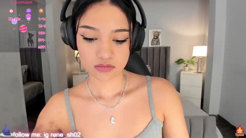 Snapshot of renee_shelby_ chatting on December 2024 08:57:02 PM Renee Shelby online show from December 2024 08:57:02 PM