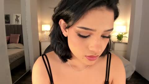 Snapshot of renee_shelby_ chatting on February 2025 07:49:01 PM Renee Shelby online show from February 2025 07:49:01 PM