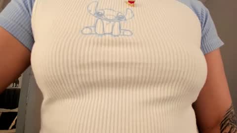 Snapshot of renee_shelby_ chatting on March 2025 09:59:01 PM Renee Shelby online show from March 2025 09:59:01 PM