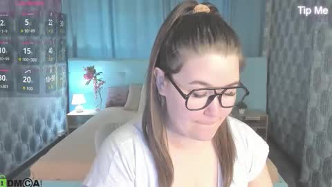 Snapshot of renee_turner chatting on September 2025 08:16:02 AM renee_turner online show from September 2025 08:16:02 AM
