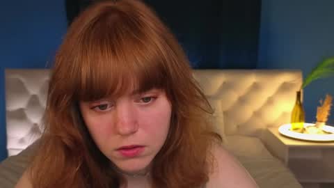 reneefoxy_ online show from June 2026 01:21:02 AM