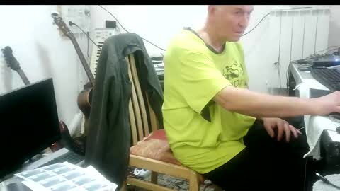 renefr online show from March 2026 11:22:02 PM