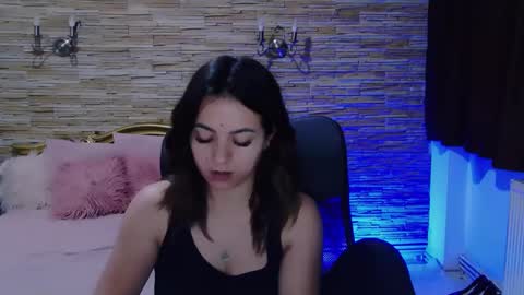 renesmesweet online show from December 2024 03:31:02 PM