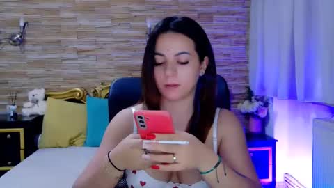 renesmesweet online show from February 2025 09:42:01 AM