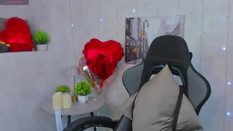 Renesmy online show from March 2026 12:03:01 AM