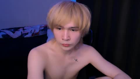 Snapshot of rennuts chatting on February 2026 07:32:01 PM rennuts online show from February 2026 07:32:01 PM