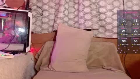 HAZEL online show from September 2025 05:31:01 AM