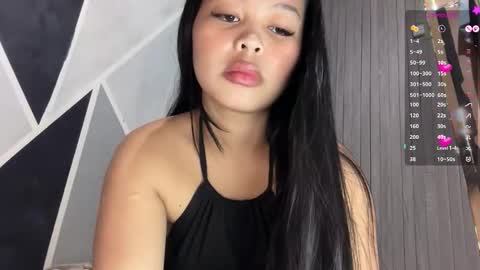 HAZEL online show from March 2026 03:34:01 AM